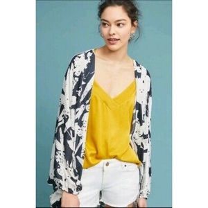 Anthropologie Akemi + Kin kimono